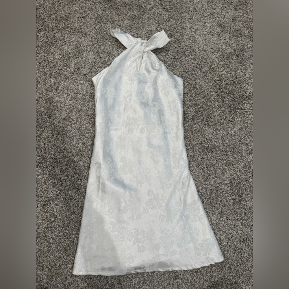 Lulus halter mini dress - Picture 3 of 4